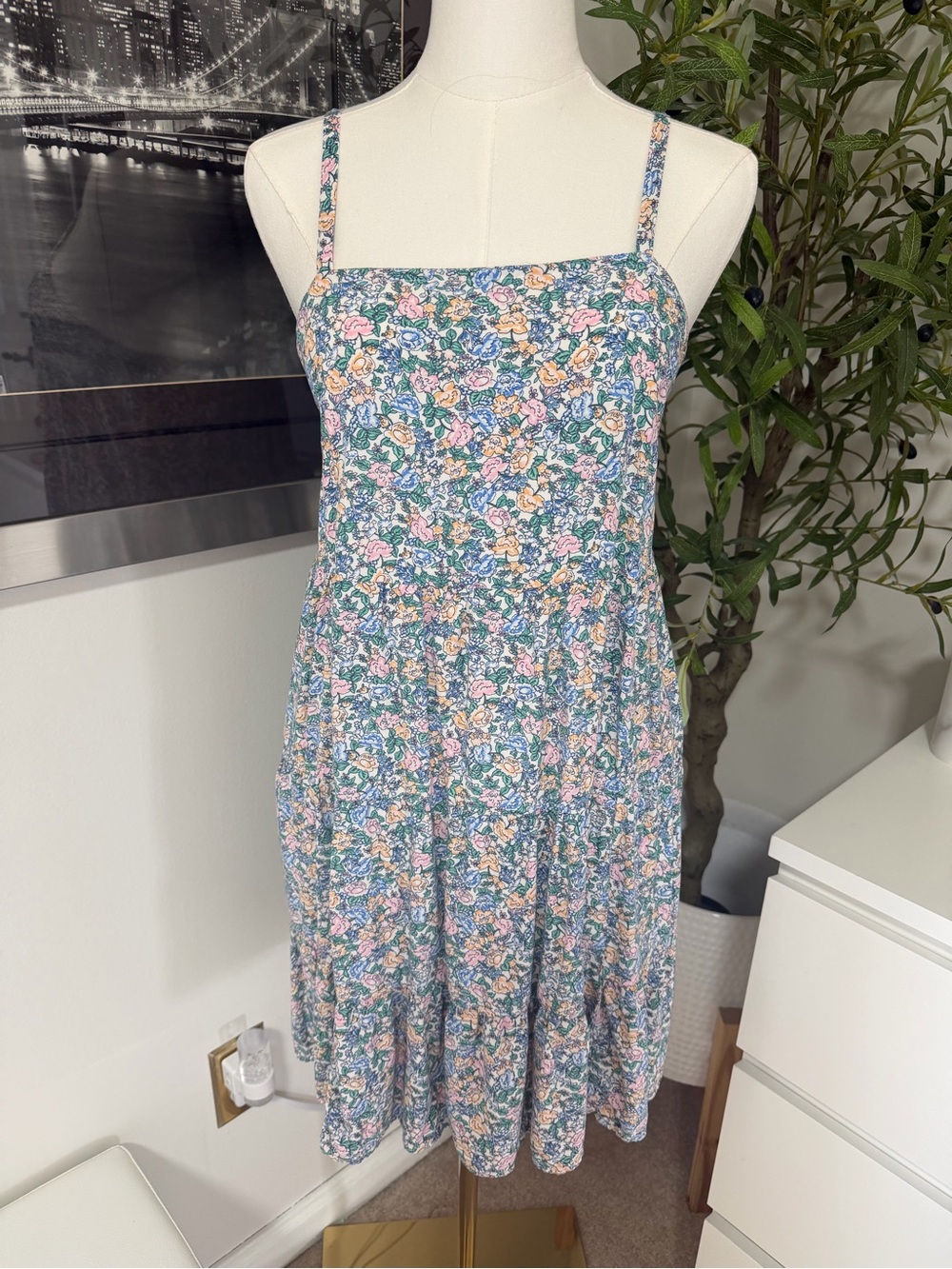 Old Navy Floral Tiered Midi Sundress Size Small